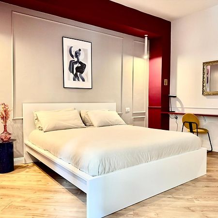 Art N Shelter Apartament Bari Esterno foto